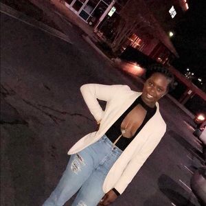 Meet your Posher, Precious